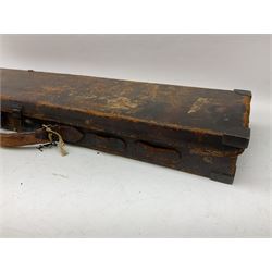 19th/early 20th century brass bound leather shotgun case with fitted interior to accommodate 72cm (28.25