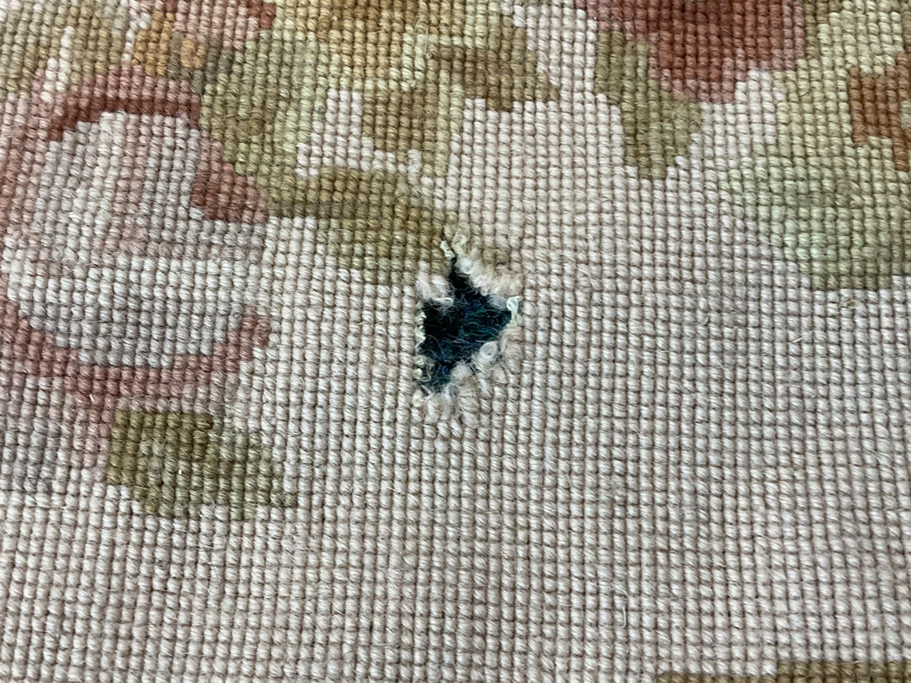 Late 20th century French style needle work Aubusson rug, circular field decorated with floral garlands and flower head motifs, multi-band border