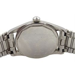 Universal Geneve Polerouter gentleman's stainless steel 28 jewel automatic microtor wristwatch design by Gerald Genta, Cal. 215, Ref. 203557-2, serial No. 1942611, on stainless steel strap