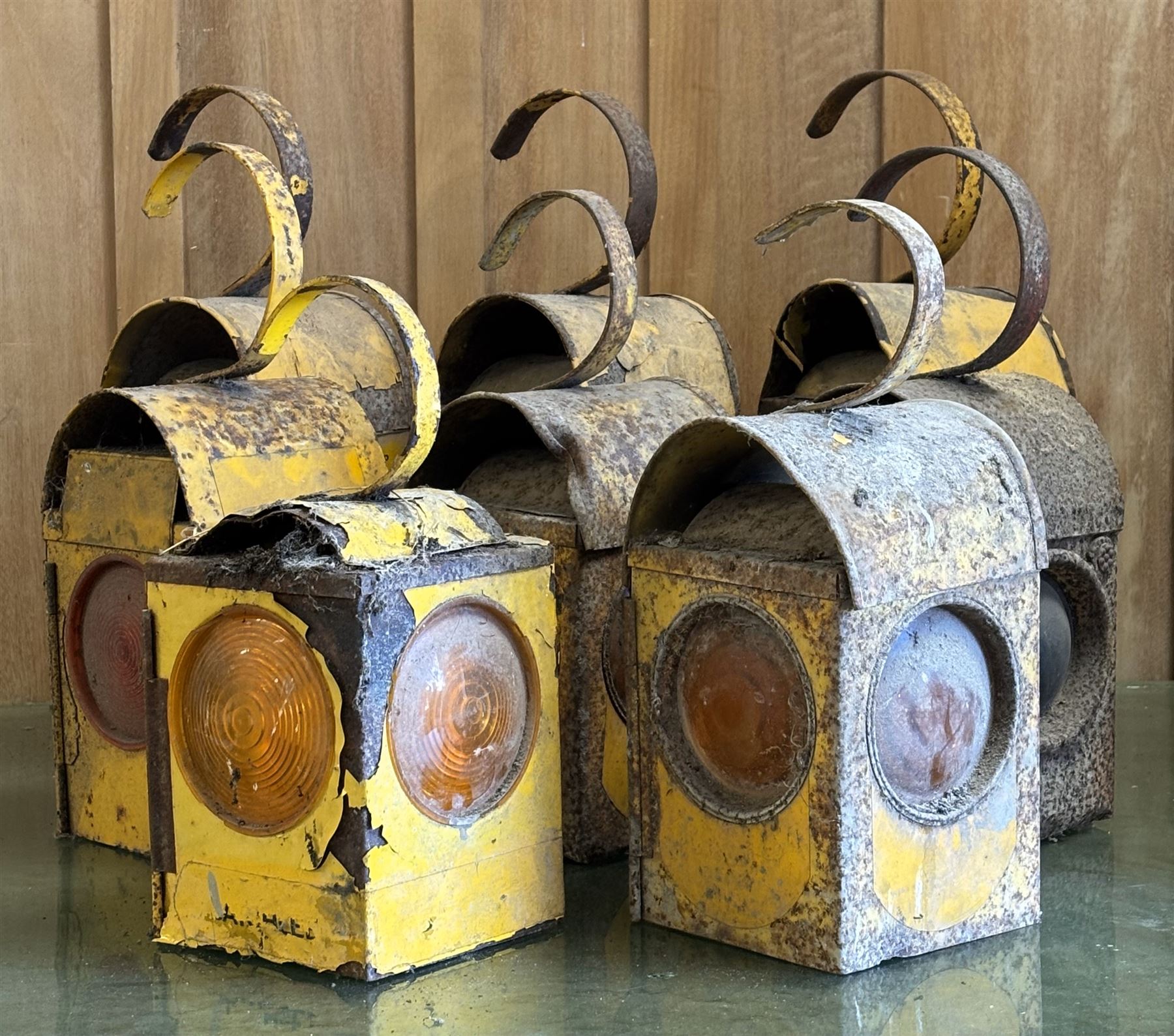 Group of nine rail / road work paraffin lamps, tallest H43cm.  - COLLECTION BY APPOINTMENT FROM: The White House, Thirsk Road, Easingwold, York, YO61 3NF - CALL 01723 507111 TO ARRANGE