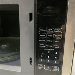 Kenwood 900w K25MSS11 microwave  - THIS LOT IS TO BE COLLECTED BY APPOINTMENT FROM DUGGLEBY STORAGE, GREAT HILL, EASTFIELD, SCARBOROUGH, YO11 3TX