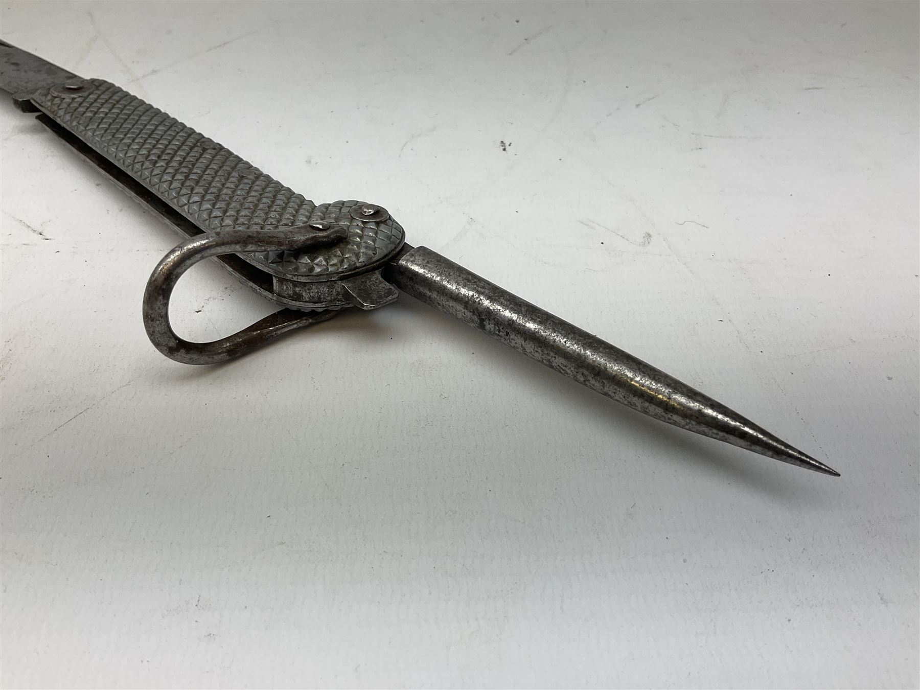 WW2 British army folding jack/clasp knife, the blade marked A.H. Bisby & Co Ltd Sheffield with broad arrow and date 1944, marlin spike and can opener; and British Navy seaman's rope pocket knife, the blade marked Venture H.M. Slater Sheffield (2)