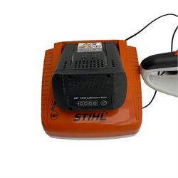 Stihl HSA 86 battery hedge trimmer with battery and charger - THIS LOT IS TO BE COLLECTED BY APPOINTMENT FROM DUGGLEBY STORAGE, GREAT HILL, EASTFIELD, SCARBOROUGH, YO11 3TX