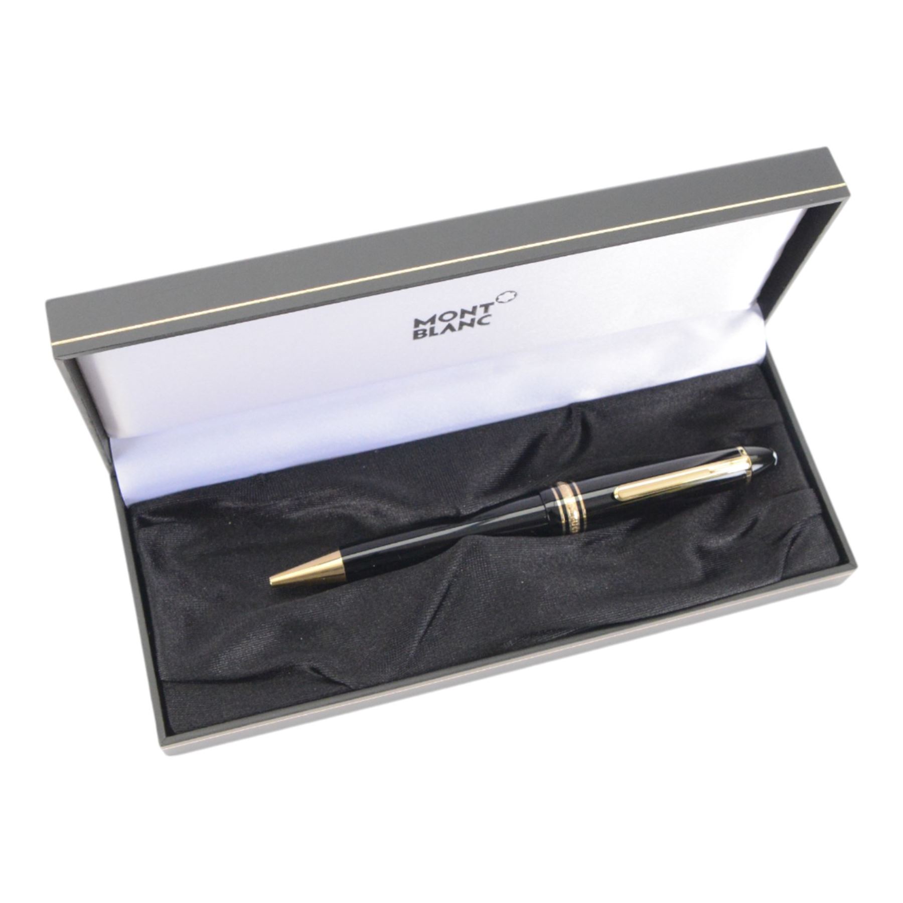 Montblac Meisterstuck ballpoint, together with a Montblanc leather pen case, both with original boxes 