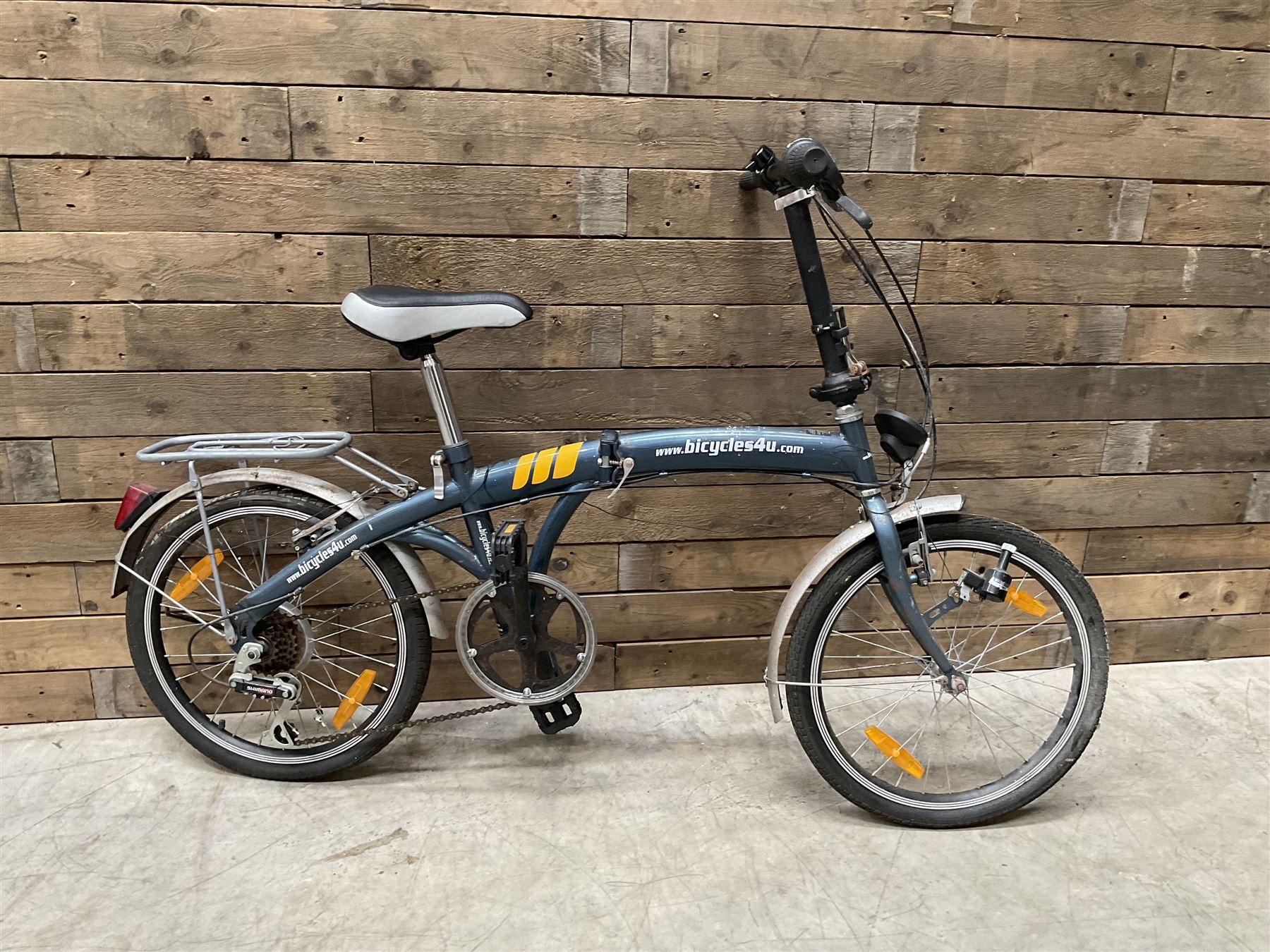 Eco-stepper bicycle and another bicycle