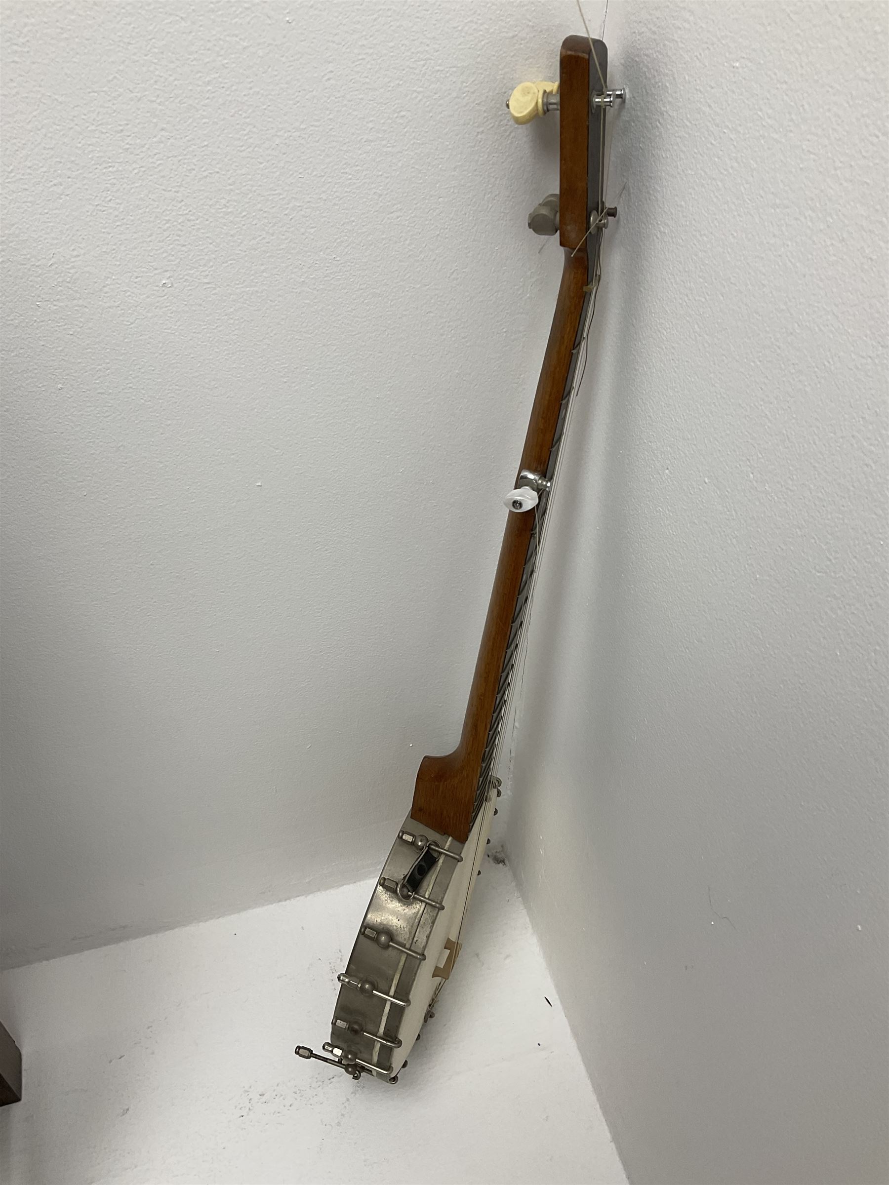 Windsor Popular Model five-string banjo, impressed mark and maker's label L88cm