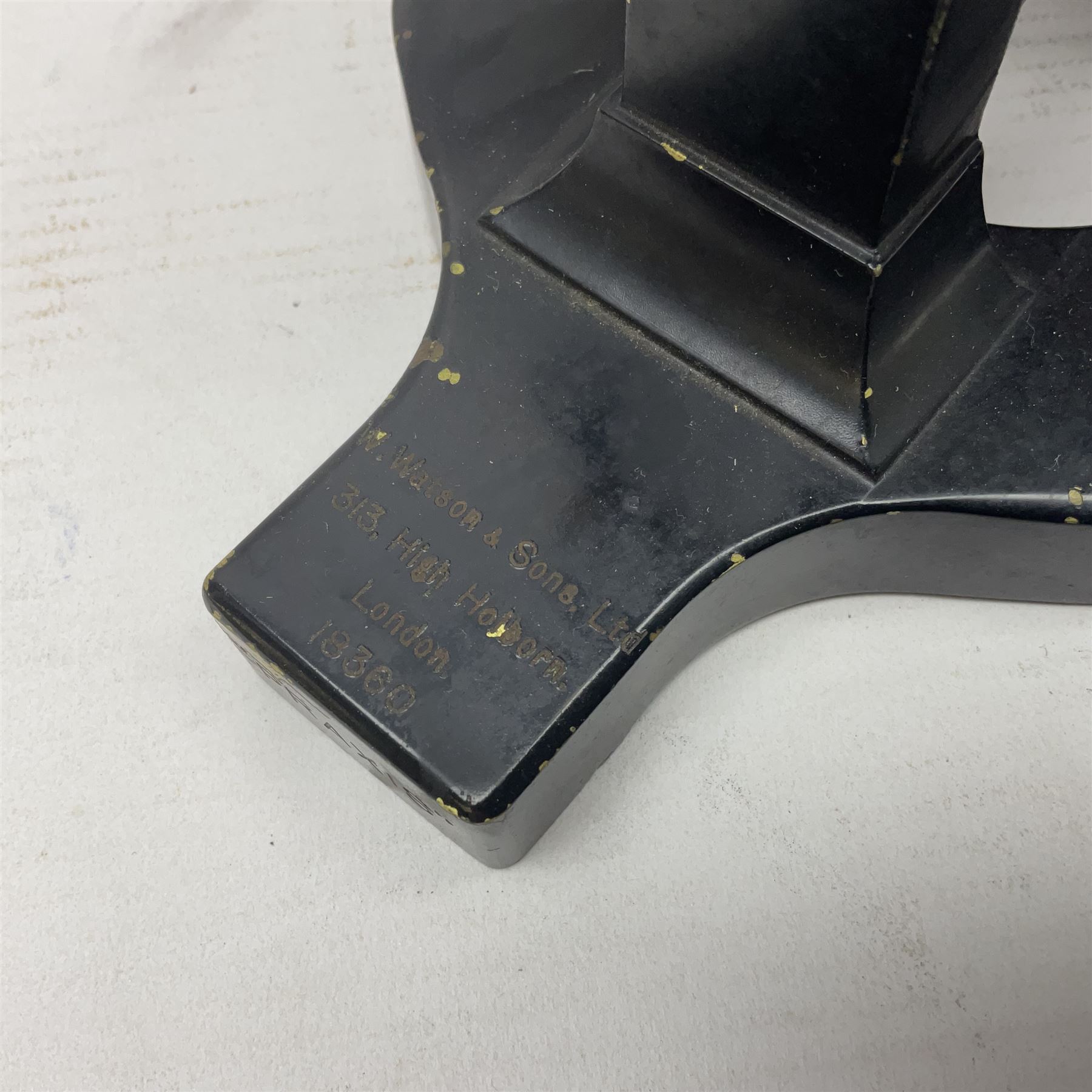 20th century W. Watson & Sons Kima microscope no. 118396 in original oak box, together with W. Watson & Sons Praxis microscope no. 18360, in original box  