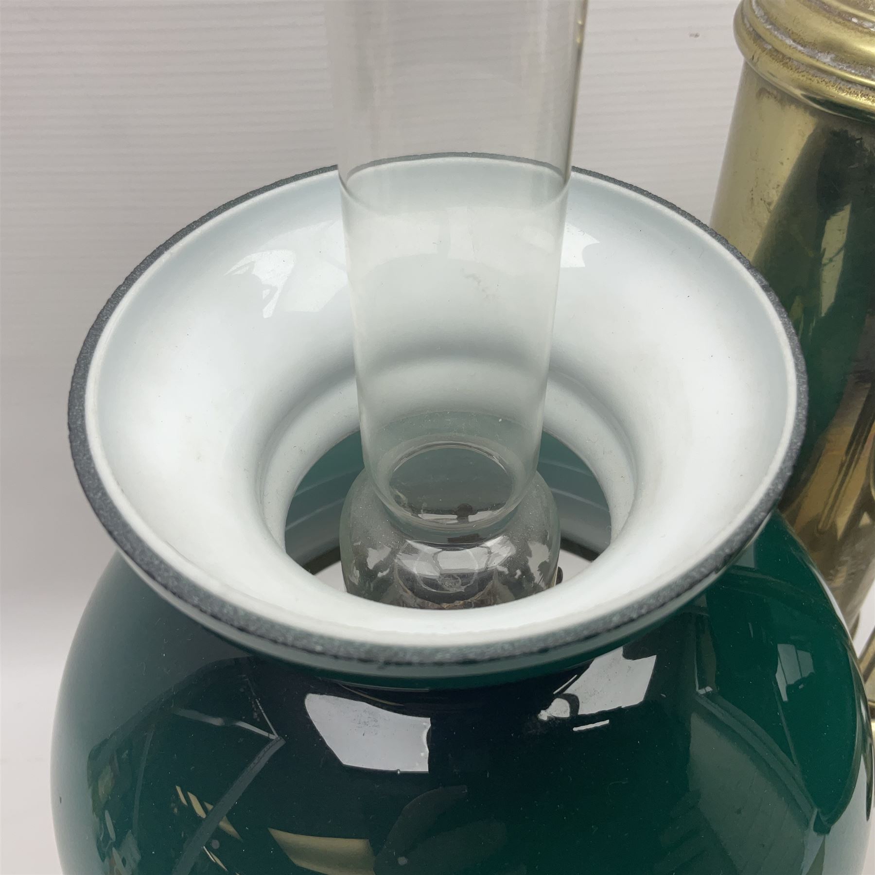 Miller & Sons Piccadilly polished brass double adjustable student's oil lamp, with green glass shades, H52cm