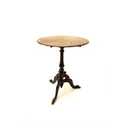 Victorian mahogany tripod table, shaped tilt top on turned and carved column, three shaped splayed supports the acanthus carved terminals