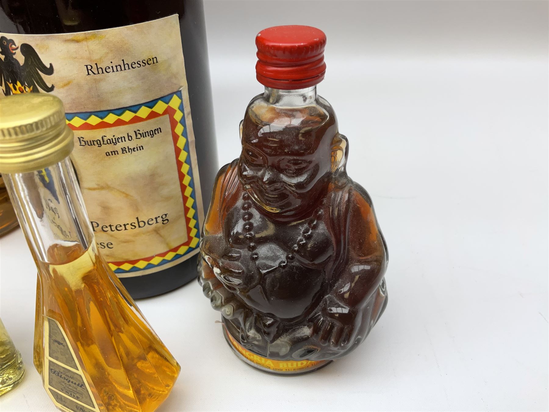 Mixed alcohol to include Glenmorangie 10 years old single Scotch whisky, Cardhu 12 year old Malt whisky, Ferdinand Pieroth 1949 Gau-Odernheimer Petersberg Beerenauslese, etc various contents and proofs