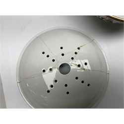 Copeland Spode toilet set in blue flower pattern, comprising wash jug, slop bucket, two soap dishes, toothbrush holder and chamber pot, slop bucket H28cm