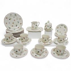 Villeroy & Boch Petite Fleur pattern part tea service comprising seven cups, ten saucers, ...