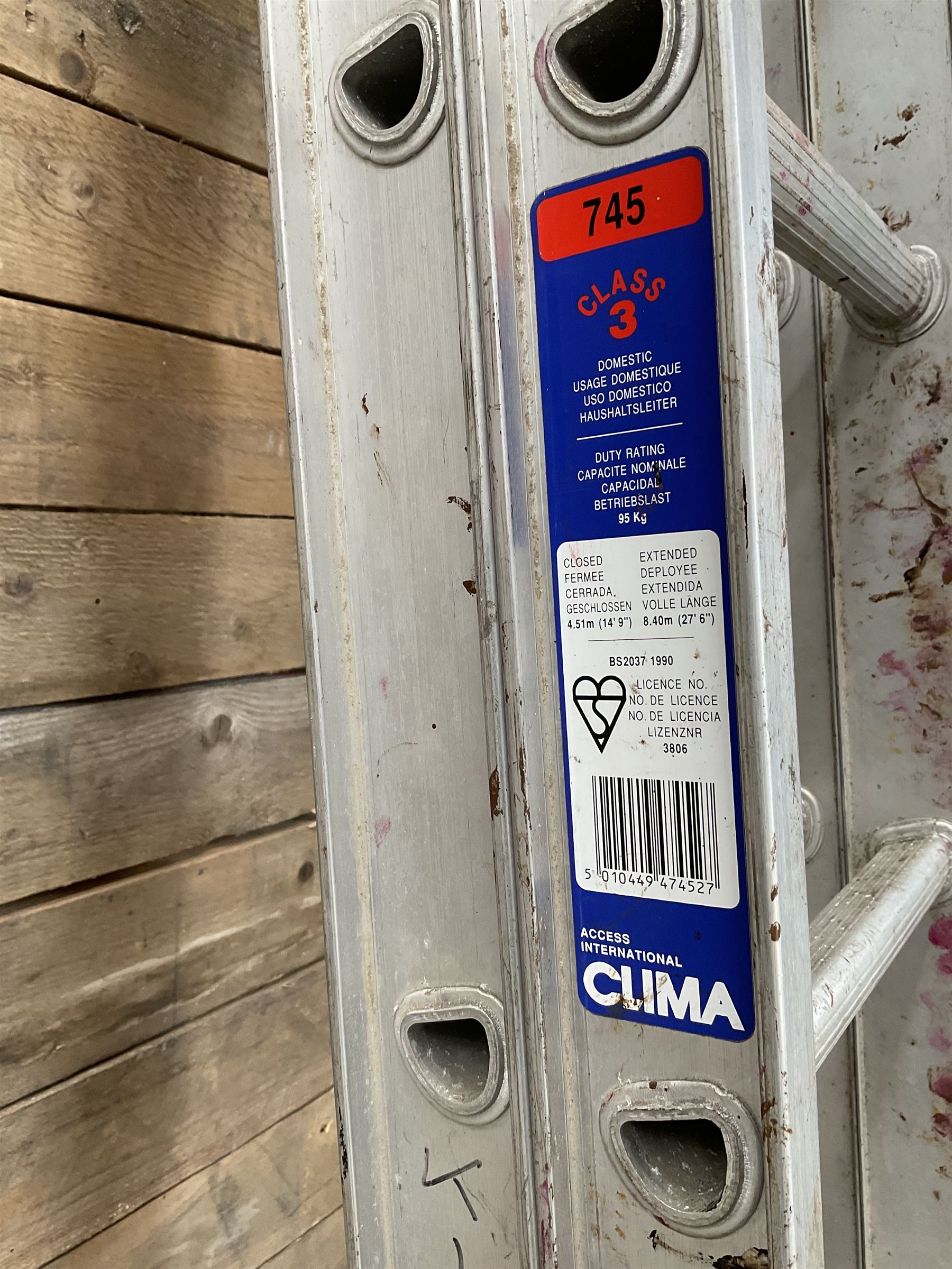 Clima aluminium extending ladders - 4.51m closed, extended 8.40m closed