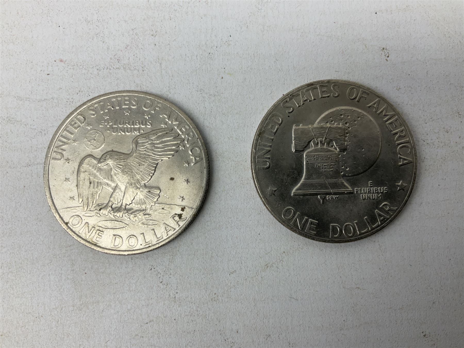 Coins and banknotes, including Lowther mis-printed five pound note 'HH09', Somerset one pound note 'CZ13', United States of America 1971 and 1976 one dollar coins, Great British commemorative crowns, Queen Elizabeth II 1997 two pound coin, 2008 five pound coin, King George V 1920 and 1931  florins and various other pre-decimal coins