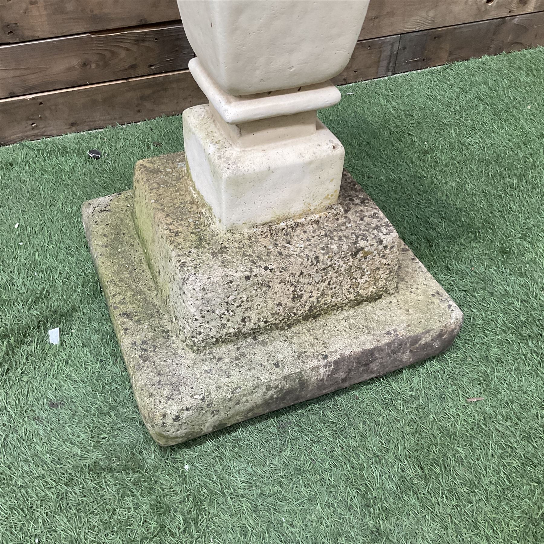 Two section cast stone birdbath  - THIS LOT IS TO BE COLLECTED BY APPOINTMENT FROM DUGGLEBY STORAGE, GREAT HILL, EASTFIELD, SCARBOROUGH, YO11 3TX