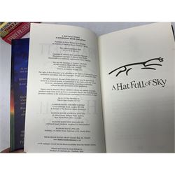 Collection of twenty-three hardback Terry Pratchett books, comprising approximately eighteen first editions including The Fifth Elephant signed & inscribed by Pratchett, all with dustjackets