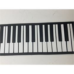 Love Music silicon flexible roll-up piano; boxed with user manual