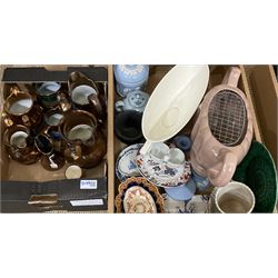 Assorted ceramics, to include pair of Wedgwood candlesticks, Wedgwood twin handled mantle vase, other assorted Wedgwood pieces, small Spode plate, small Coalport dish, small group of Victorian and later copper lustre ware, etc., in two boxes