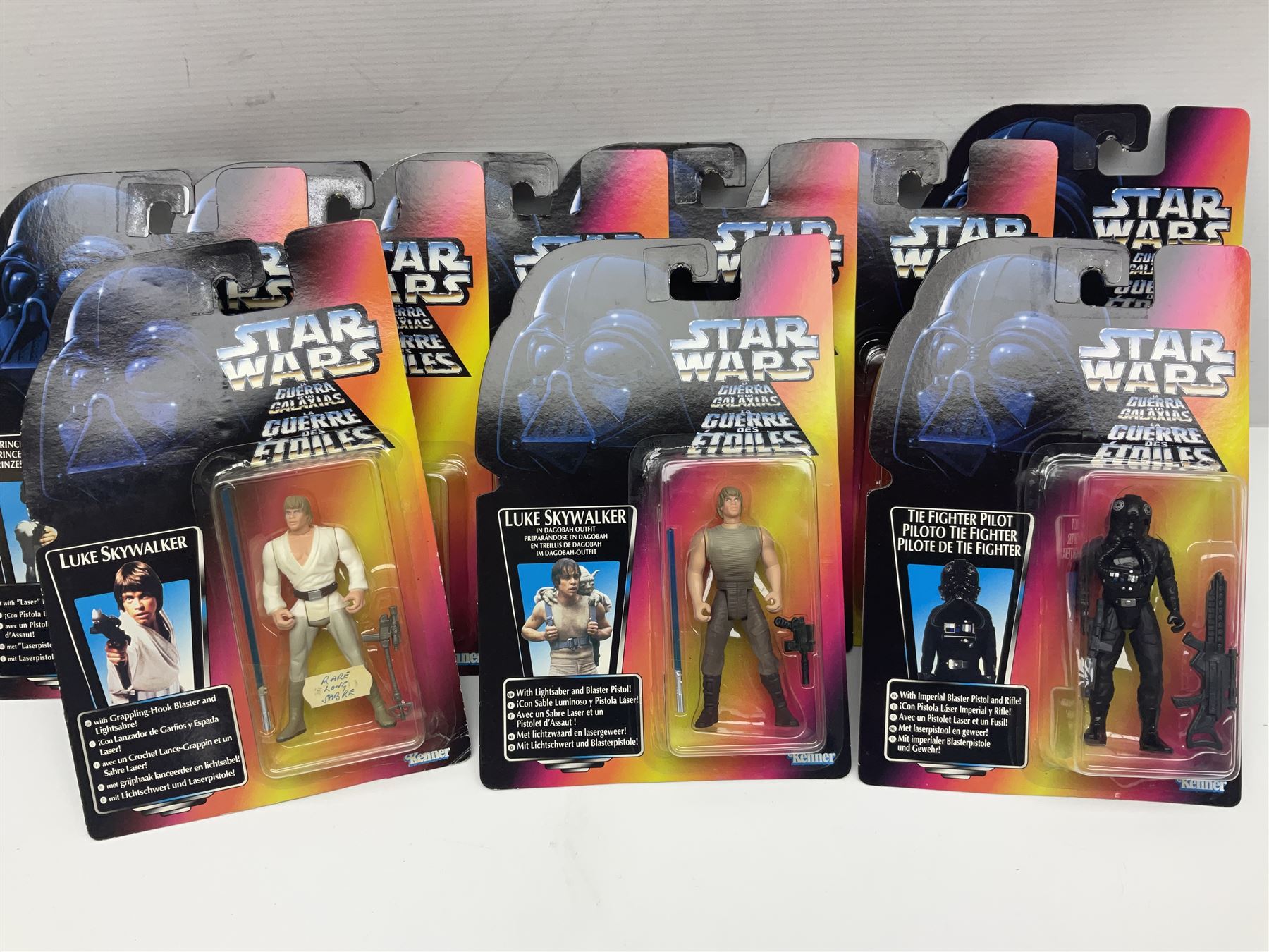 Star Wars - twenty-four carded figures including nineteen La Guerra De Las Galaxias La Guerre Des Etoiles; and five others; all in unopened blister packs (24)