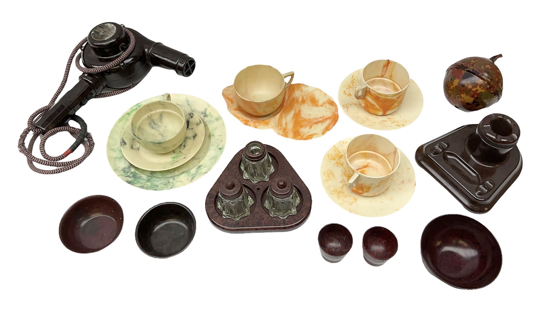 Collection of Bakelite to include Ormond hair dryer, 1930a Prettywell inkstand, Bandalasta marbled green teacup trio, two Sirram cups and saucers, Diadam Linga Longa etc