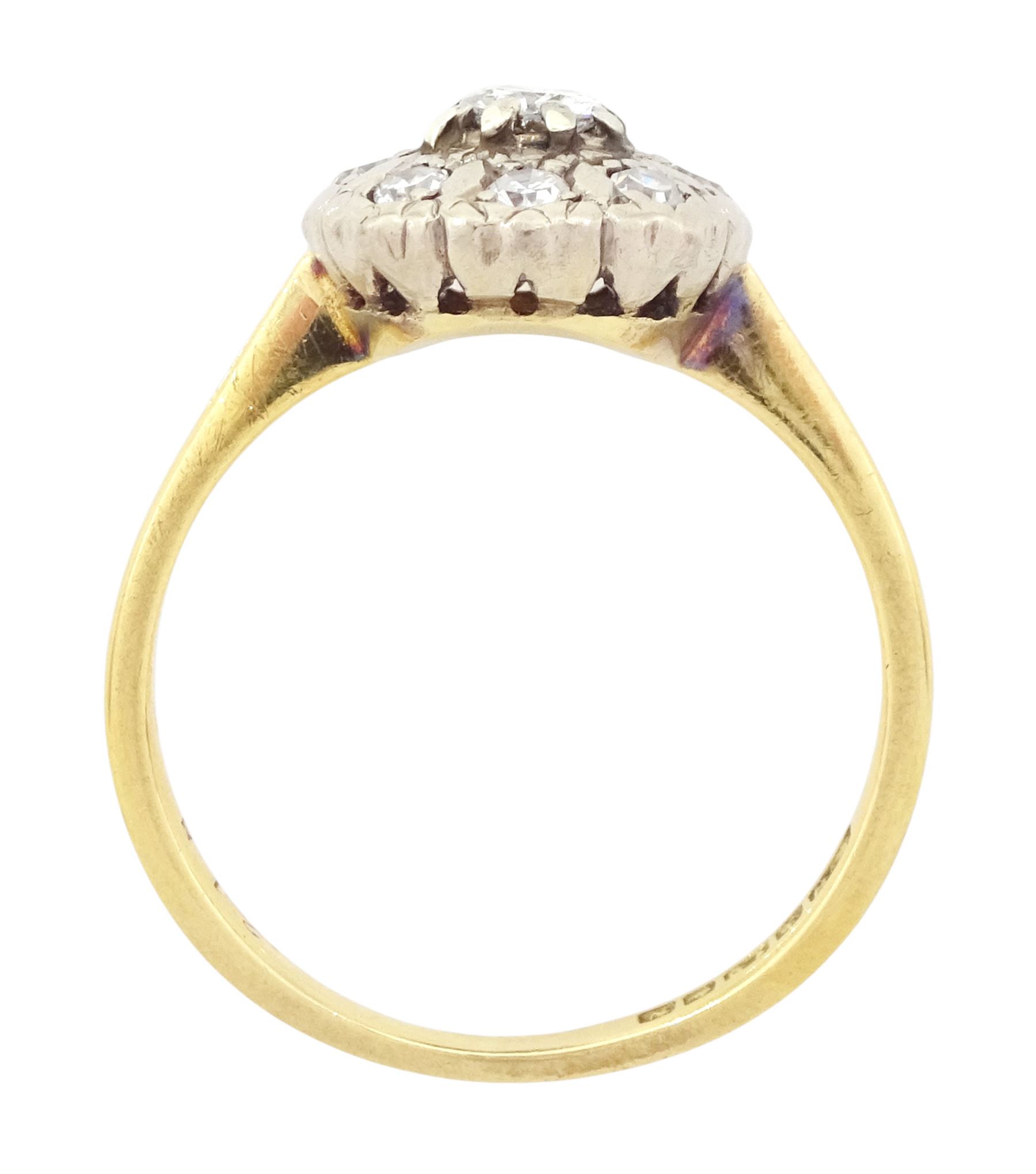 18ct gold diamond cluster ring, single round brilliant cut diamond surrounded by eight single cut diamonds, Birmingham 1962, total diamond weight approx 0.30 carat
