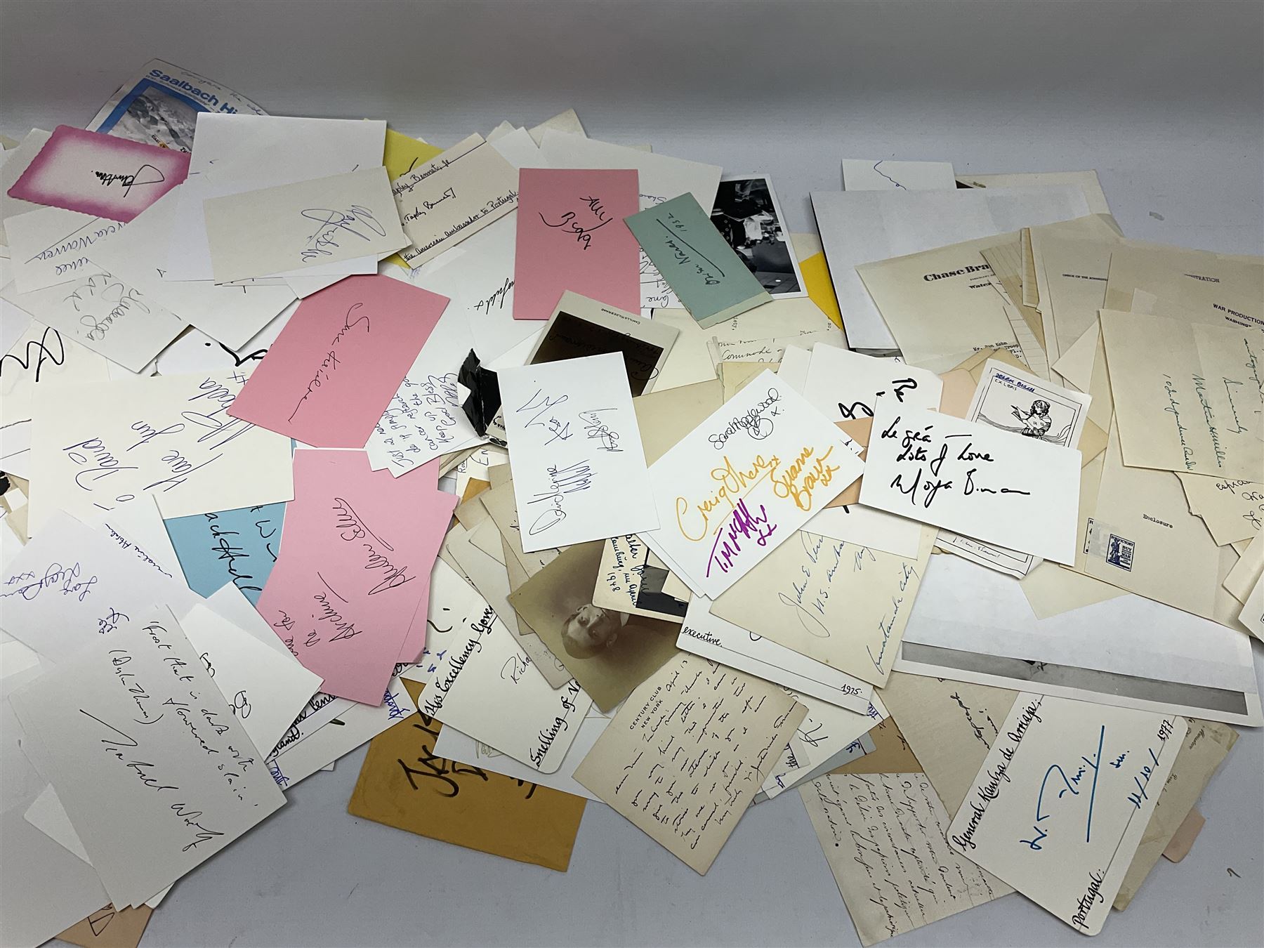 Collection of over 600 autographs on cards, clipped pieces, letters etc including William Gladstone, Lord North, Randolph Churchill, Hugh Dalton, Philip Noel-Baker, Philip Burne-Jones, Tiger Woods, Ben Hogan, Cindy Crawford, Viv Nicholson, Roddy Doyle, Diana Cooper, Woody Allen, Roy Orbison, Mary Wilson, Sammy Davis Jr., Clive Brook, Roger Quilter, Chay Blyth, Chris Bonington, John Lodge, Trevor Bayliss, Penelope Wilton, Tom O'Connor, Charles Aznavour, Alan Tichmarsh, Michael Ball, Thelma Barlow, Jack Brymer, Paul Badura-Skoda, John Lill, John Conteh, Charlotte Knollys, Arthur Godfrey, Eric Sykes, Queen Noor of Jordan, Victoria Gledenning, Madeleine Albright etc