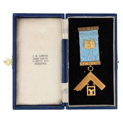 15ct gold Masonic jewel, with two gold bars on blue ribbon, bars and pendant stamped 15c, boxed