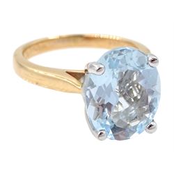 18ct rose gold single stone oval aquamarine ring, hallmarked, aquamarine approx 3.90 carat