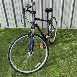 Carrera CrossFire 2 bike, 24 speed, SRAM gear shifters, padded brakes, 20” frame  - THIS LOT IS TO BE COLLECTED BY APPOINTMENT FROM DUGGLEBY STORAGE, GREAT HILL, EASTFIELD, SCARBOROUGH, YO11 3TX