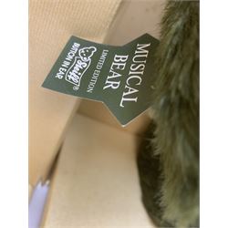 Steiff limited edition Harrods Centenary Bear No.1127/2000, with musical movement playing 'Anniversary Waltz' H17