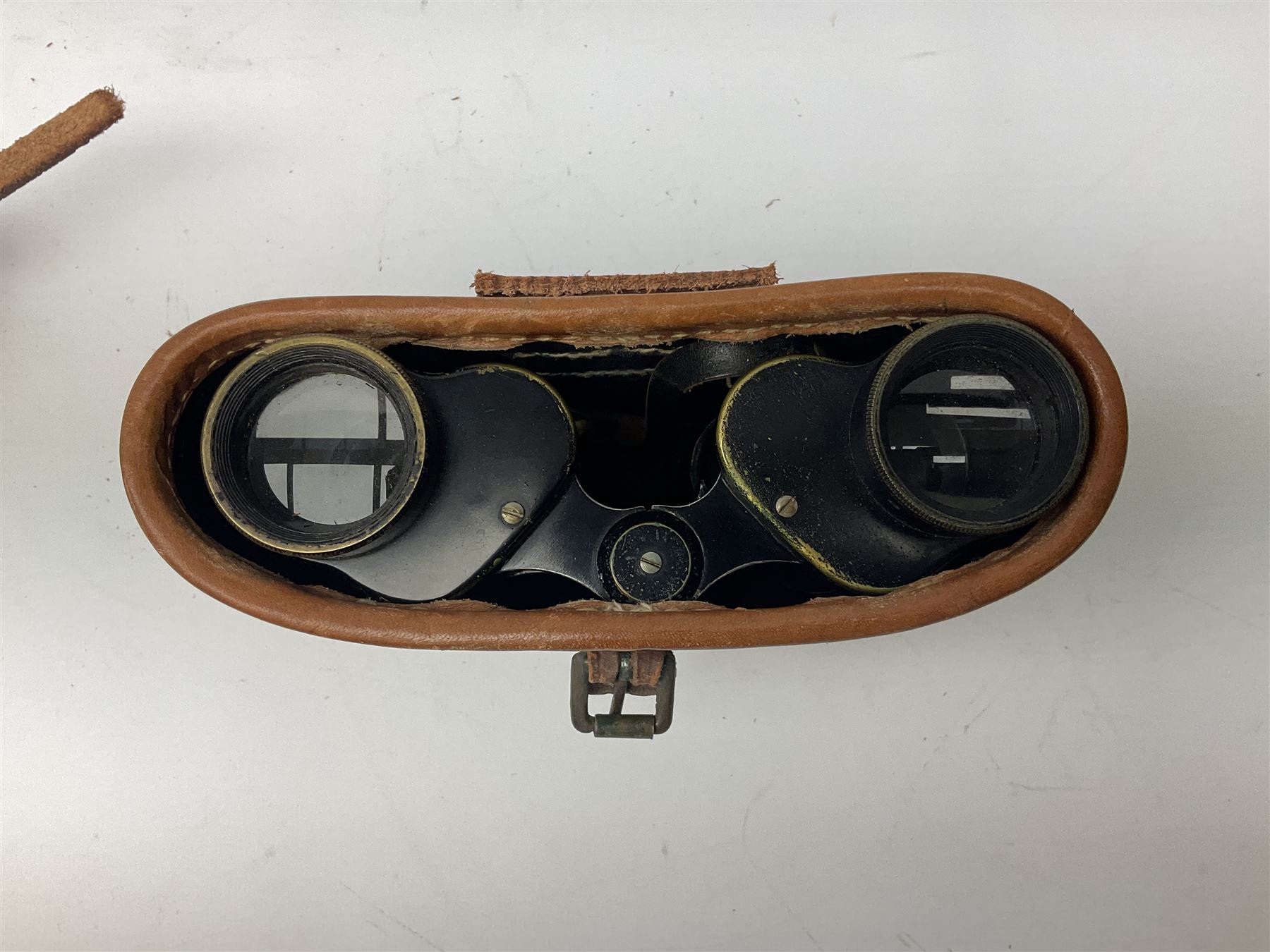 WW2 Air Ministry pair of 6x binoculars by Watson-Baker Co. Ltd, model no. G.E./293, dated 1943, serial no.8568, in similarly marked calf leather carrying case