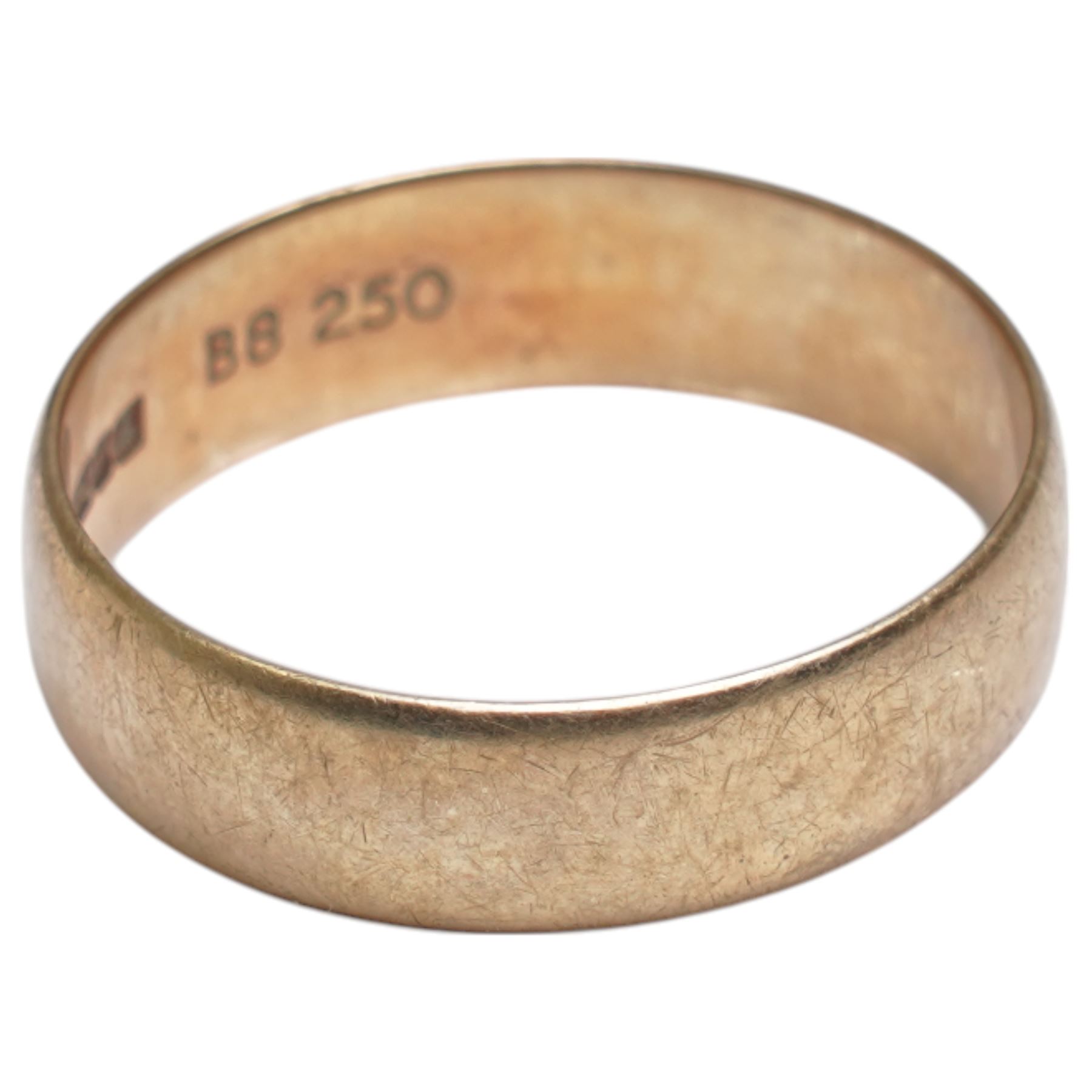 9ct gold wedding band, hallmarked