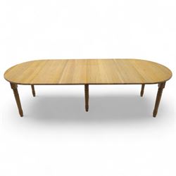 Neptune – Sheldrake limed oak extendable dining table and eight Havan loom chairs, the oval top in limed oak finish with four additional leaves extending the table to seat up to ten (Extends to cm), raised on turned legs with two additional centre supports, the matching Havan loom chairs finished in grey with cream upholstered seat covers (H 95cm, W 47cm, D 55cm)