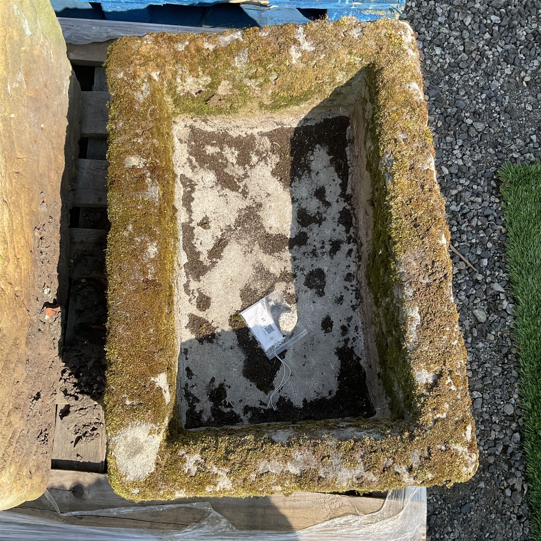 Small rectangular carved stone trough  - THIS LOT IS TO BE COLLECTED BY APPOINTMENT FROM DUGGLEBY STORAGE, GREAT HILL, EASTFIELD, SCARBOROUGH, YO11 3TX