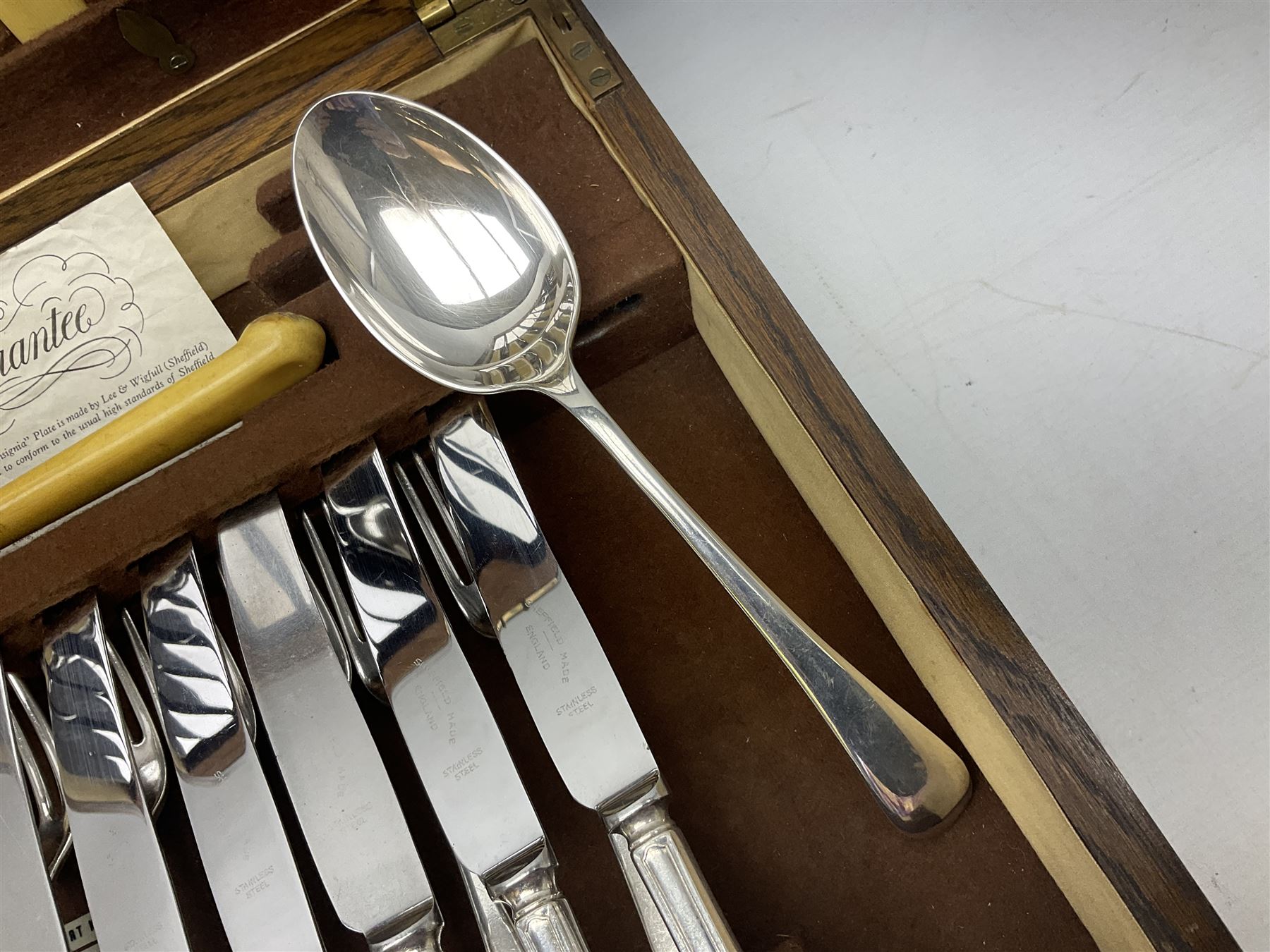 Twelve place setting canteen of cutlery by Lee & Wigfull Ltd, cased in an oak  chest, with key, meat carvers are missing, H18cm, L44cm 