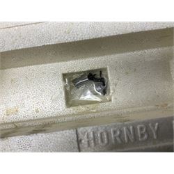 Hornby Railways '00' gauge - 'Time For A Change' 50th Anniversary Collection Limited Edition ceramic plate and locomotive set, No. R649, containing A4 4-6-2 locomotive 'Sir Ronald Matthews' No. 1, L.N.E.R blue livery and a Royal Doulton plate with an image of the same locomotive, limited edition No.171/3000; boxed with certificate in transport packaging.