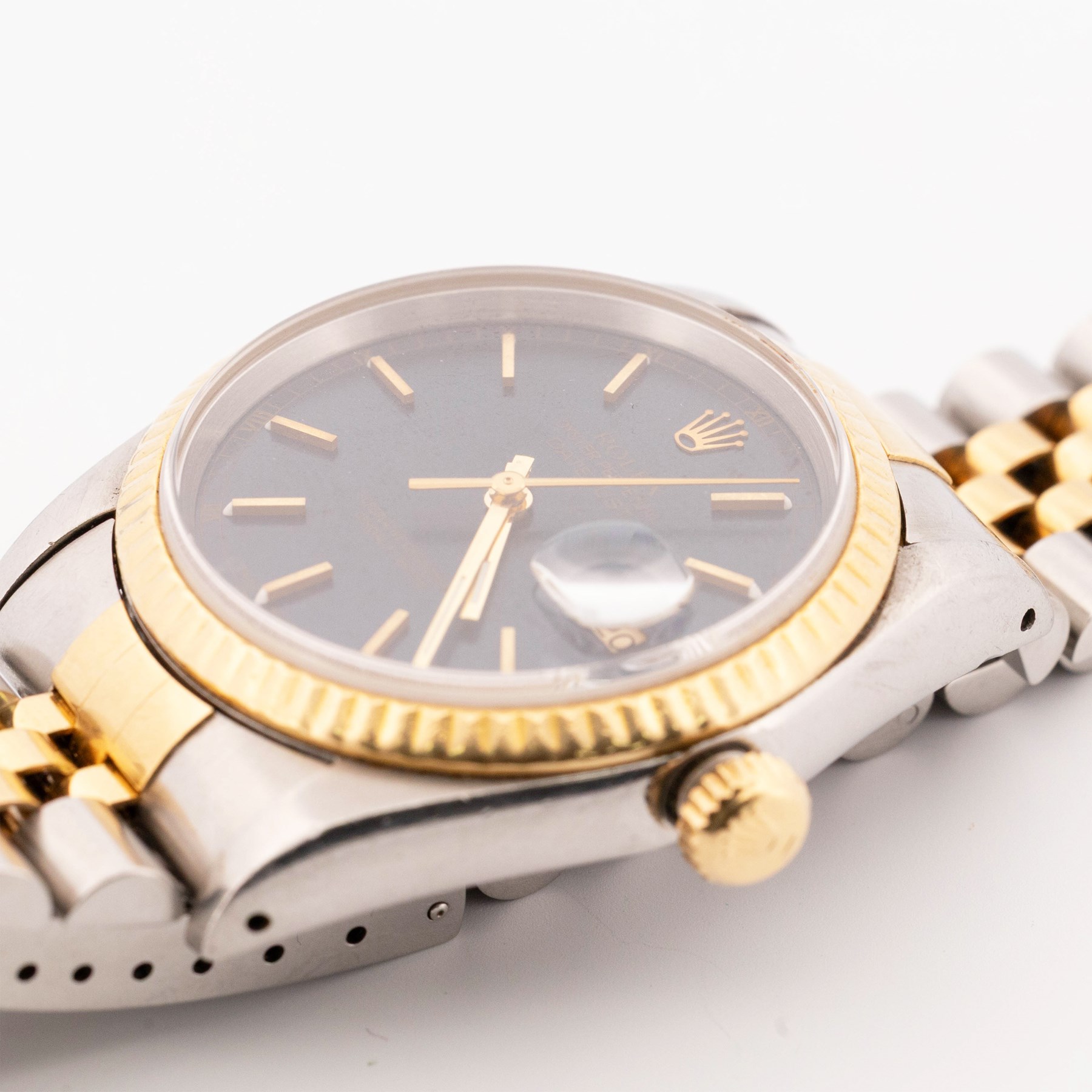 Rolex Oyster Perpetual Datejust gentleman's stainless steel and gold automatic wristwatch, circa 1991, Ref. 16233, serial No. X621666, blue dial with baton hour markers, on Rolex Jubilee stainless steel and gold bracelet, with fold-over clasp, boxed with papers