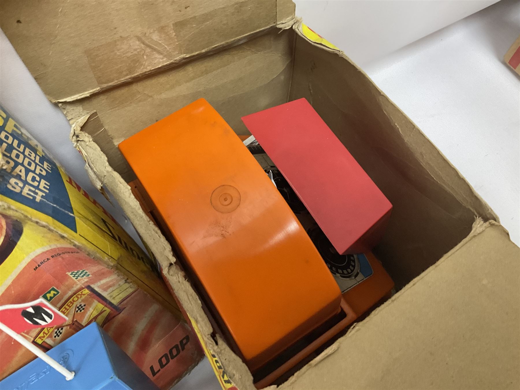 Matchbox Superfast Race Set with boxed Slipstream Curves and Superboosters; and quantity of playworn and unboxed die-cast models