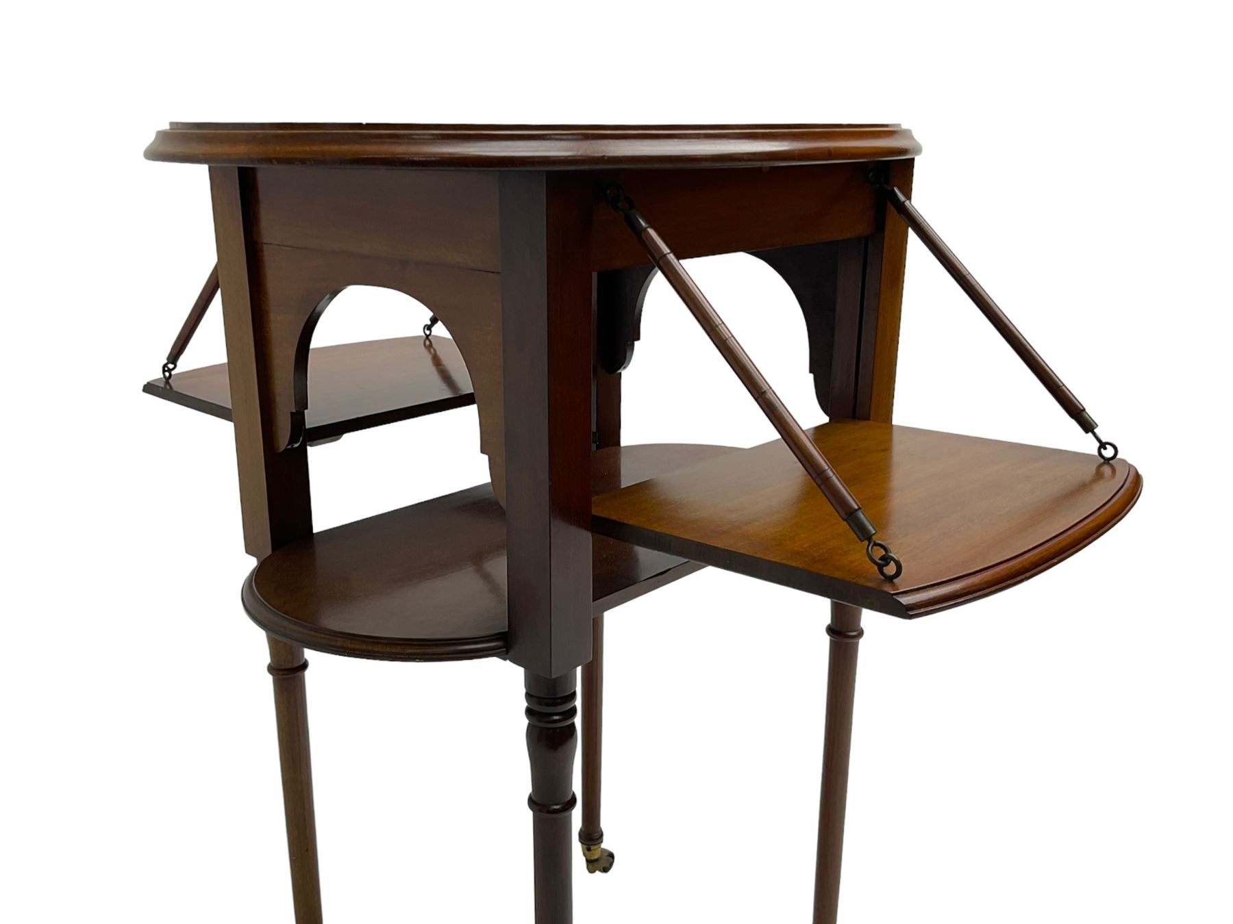 Sliding shop leaf table