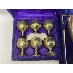 Hunting horn, with silver plated mounts, Ronson red glass table lighter, silver plated bowl, goblets and liquer glasses and other collectables