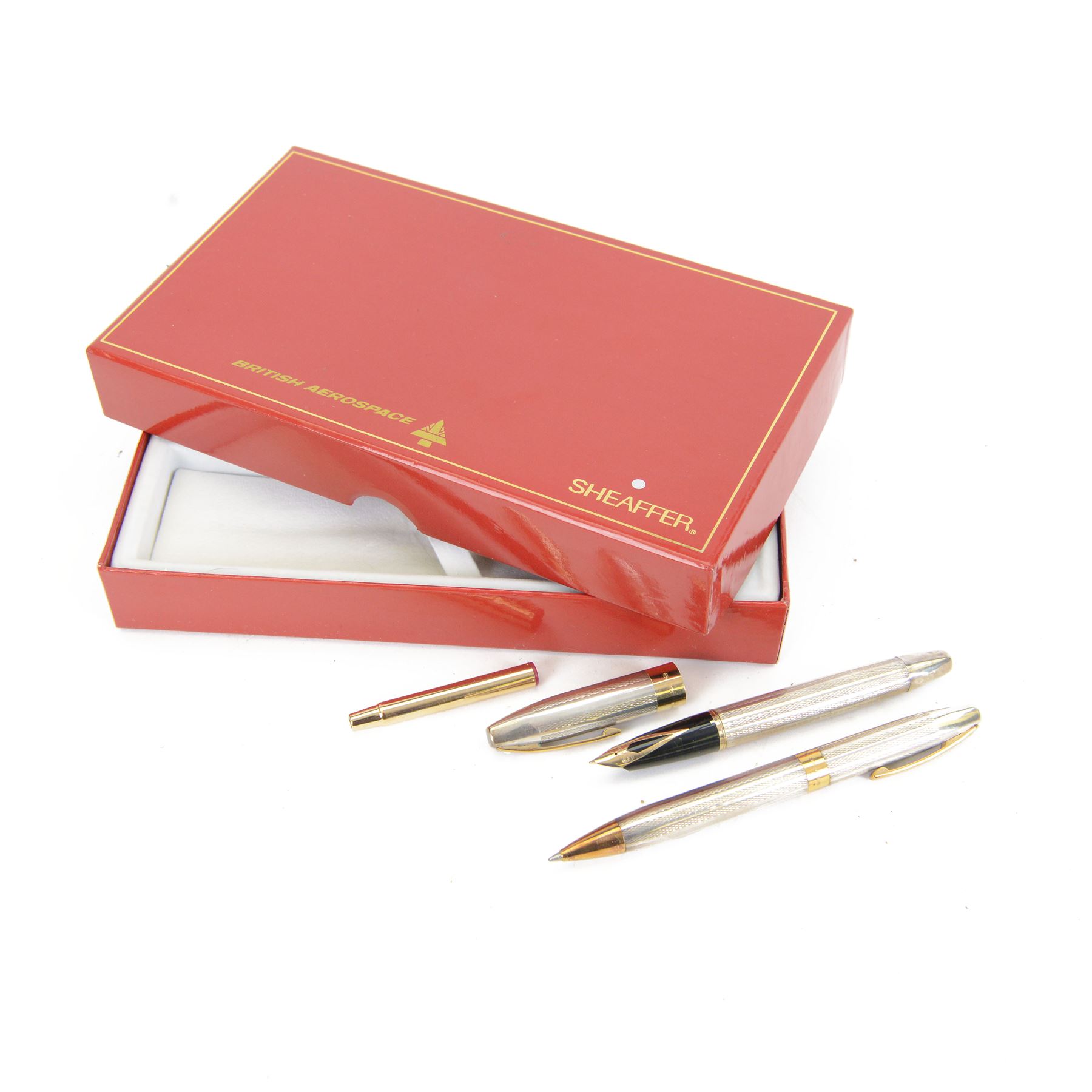 Sheaffer legacy silver fountain pen with 18ct nib and matching ballpoint pen