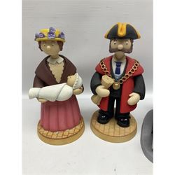 Ten Robert Harrop figures, comprising The World of Roald Dahl Mr Twit RD04 and The BFG RD03, boxed, The Camberwick Green Collection limited edition Mrs Honeyman CG04, The Mayor CGL04 and The Mayor and Philby in the Memorial Car CG68, The PG Chimps Collection Dolly PG003, boxed, Andy Capp by Reg Smythe Andy Capp AC01 and Flo AC02, boxed, and Country Companions English Setter CC21 and Flat Coat Retriever Fisherman CC13, boxed