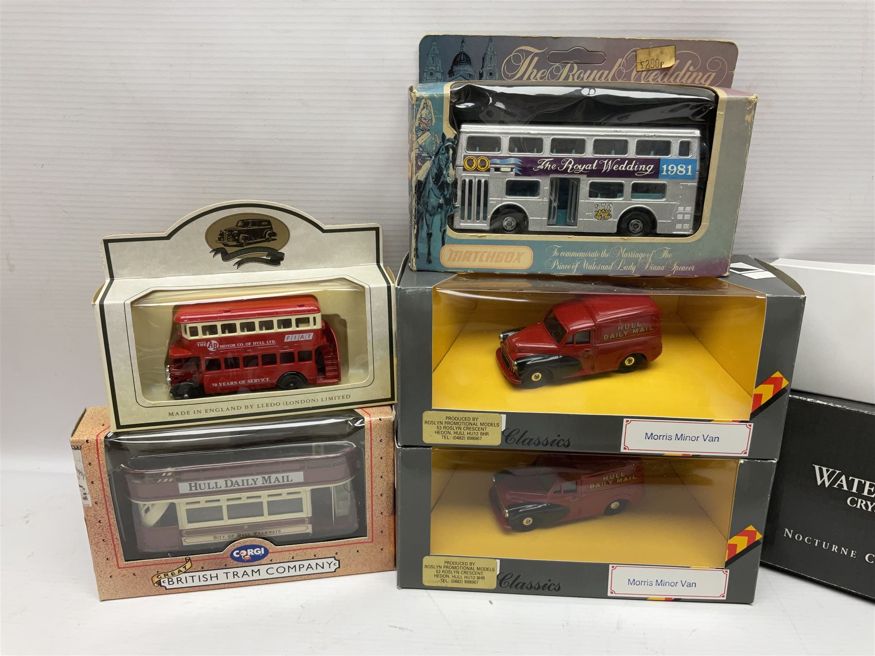 Four Franklin Mint 1:24 scale model cars, to include 1940 Duesenberg, 1912 Packard Victoria, 1935 Duesenberg and 1911 Rolls Royce, together with other diecast vehicles including Matchbox Models of Yesteryear, Lledo etc