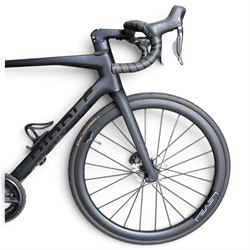 Ribble - Endurance SLR carbon bicycle, electronic gears, Garmin rally pedals, continental tyres, Shimano brakes, 2x12-speed, medium