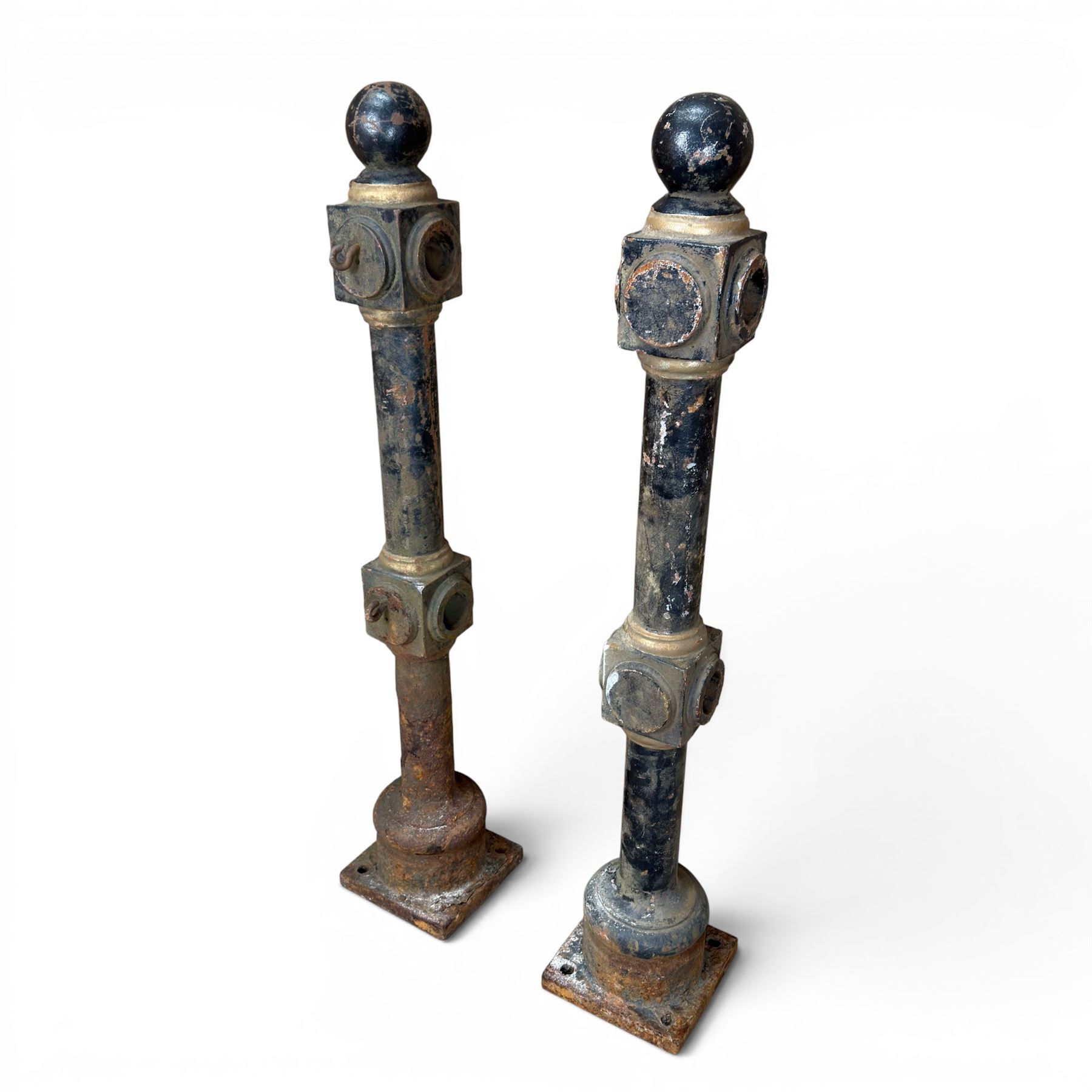 Pair of Victorian design painted heavy cast iron bollards or railing columns