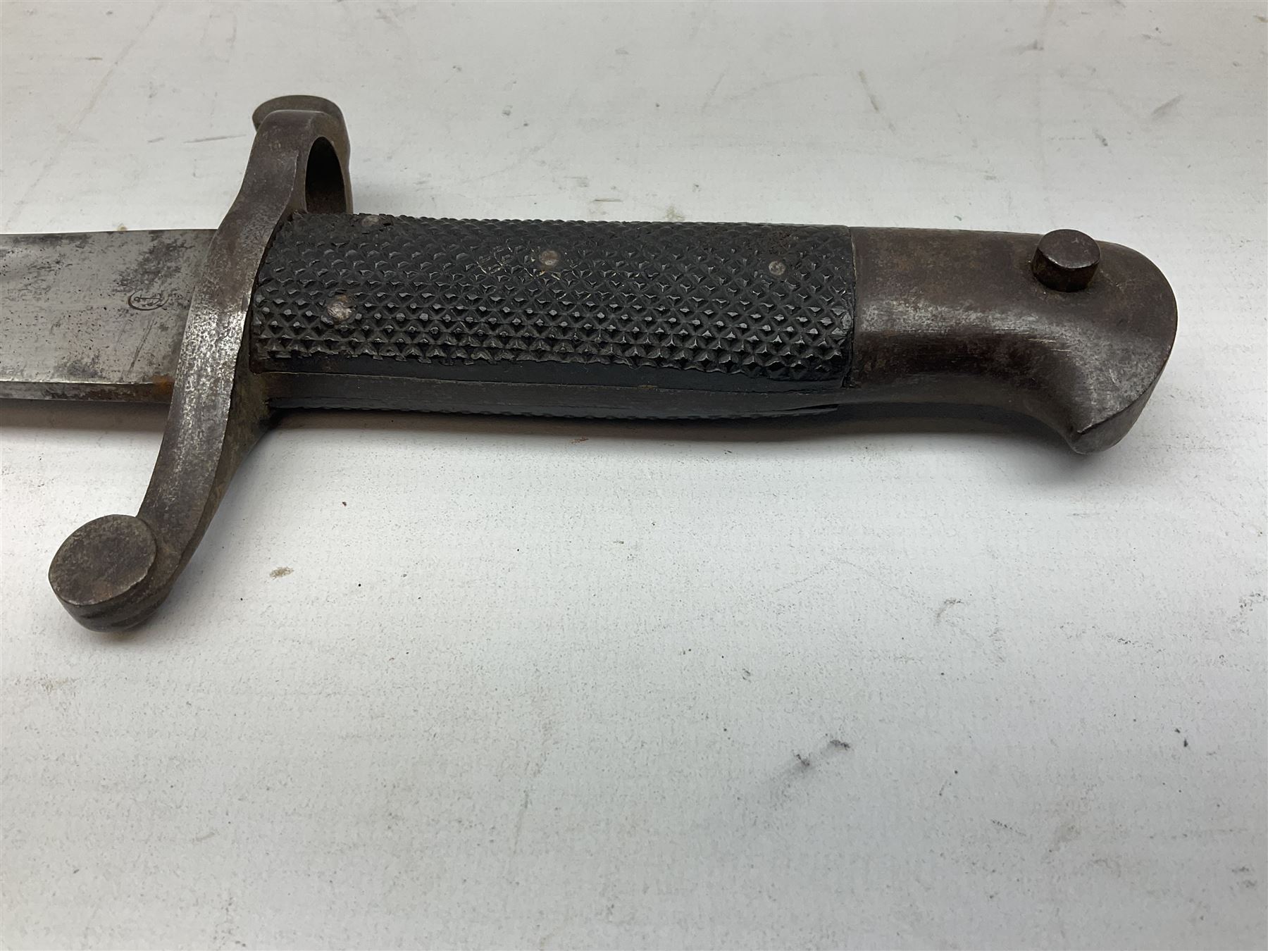 19th century Bayonet with 58cm fullered Yataghan shaped blade, stamped with anchor mark, with leather scabbard