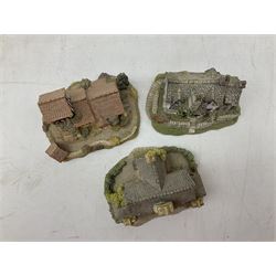 Eleven Lilliput Lane models, to include St Marks, Rose Cottage, Puffin Row, Village School, Swan Inn etc, all boxed