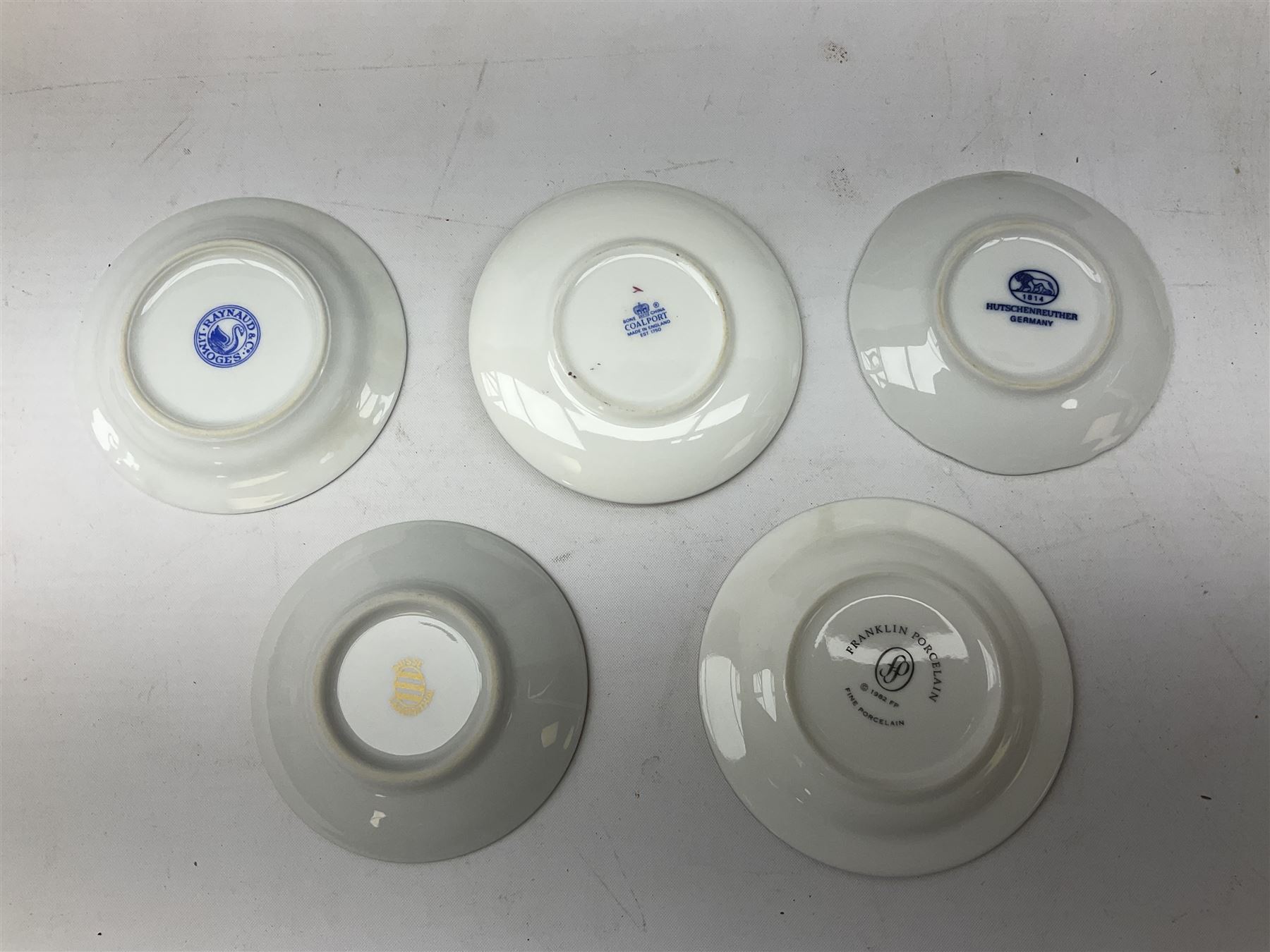 Franklin Mint miniature plates, Plates of the World's Great Porcelain Houses, including Royal Doulton, Limoges, Hutschenreuther, Lladro, with display shelf and certificates