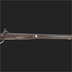 19th century muzzle loading British Naval percussion musket, the 39inch barrel with ramrod beneath, lock marked 1858, stock stamped with brass butt plate, overall L140cm  
