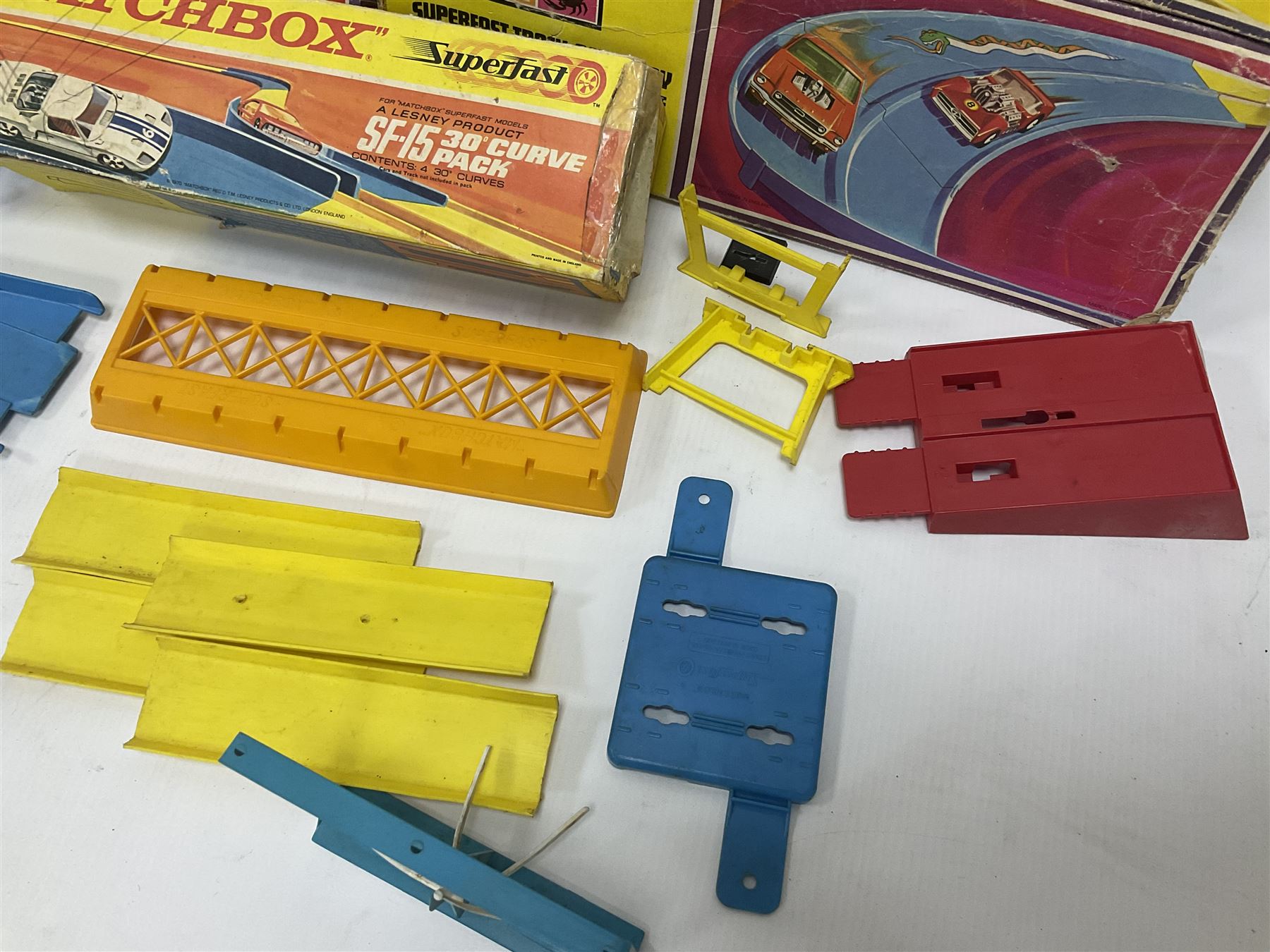 Matchbox Superfast track and accessories, both loose and boxed, to include SF-2 Loop Set, TA-4 Pacemaker Handbooster, TA-6 Catapult Pass, etc 